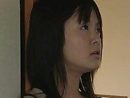 【ヘンリー塚本】旦那が入浴中に浮気相手のチンポコハメる見た目じゃわからないビッチ妻