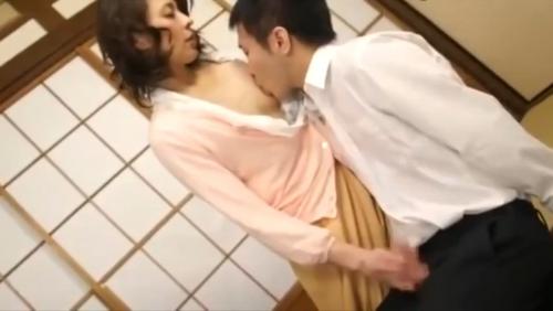 【矢部寿恵】あんたそんなにデカチンだったの！？お母さんを食べて！！犯して！淫乱だった母の本性をあぶり出してしまいました