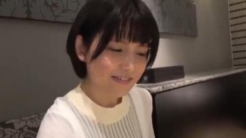 ショートカット素朴巨乳JDが逝く逝くセックスでナンパおちんぽ堕ち！