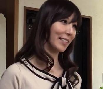 【兄嫁】受験のために兄の家に泊まったら兄嫁がエロすぎて襲いかかると優しくハメてくれた