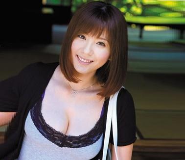 【麻美ゆま】爆乳お姉さんと温泉で不倫セックス!浴衣で美乳がポロリ!混浴風呂でデカ尻をバック挿入して顔射ぶっかけ!
