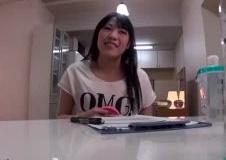 高額報酬に釣られてモニター調査に応募してきた巨乳女子大生にがっつり中出し