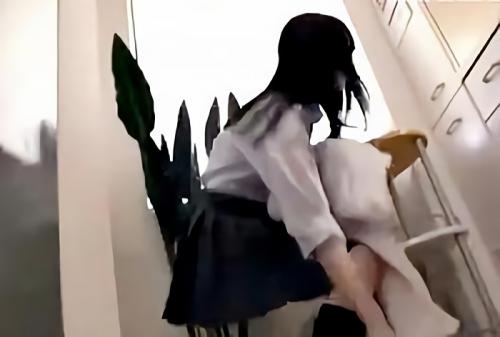 【マッサージ】「発育いいねぇ…」アイドル志望の激カワJKに小さいショーツ穿かせて猥褻なマッサージをする鬼畜整体師ｗｗ