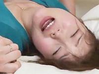 〖ながえスタイル〗絶倫の肉棒を欲しがる人妻。ツバを垂れ流しながらのディープキス。身体を走り抜ける快感に絶頂イキ
