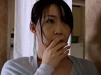 隣に住む男に着衣のまま力ずくで犯されてしまう熟女妻。でも、性交の終わりにはディープキスに応えてしまう