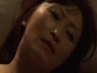 《黒木小夜子》情事に溺れた熟女妻。欲しくてたまらないチンポ。相手は夫の友人、不倫な淫行。《ヘンリー塚本》