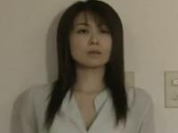〖〖ヘンリー塚本〗亭主に嘘をつき妻が男と不倫ファック。やりまくる淫行。乱れ狂う熟した身体「オマンコいい～」