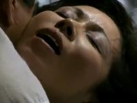 〖松下美香〗熟女義母が犯されて味わってしまった婿のマラの味。そしてただれた関係に、激逝きする淫乱生活
