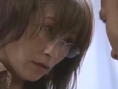＞「もし、この身体でよろしければ」万引きで捕まり熟女が差し出す淫らな身体。フェラって激イキ淫乱ファック