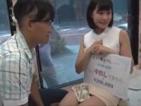 【マジックミラー便】賞金に釣られて熟女義母と義息とが近親相姦、筆おろし