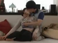 【熟女ナンパ】唇を奪われ女となった四十路の奥さん。全裸で抱き合いゴムなしチンポで激イキ不倫、中出しファック