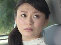 夫の兄に人妻が連れて行かれたところは男性用の公衆トイレ。汚れた関係の二人がそこで始める淫行、淫乱ファック
