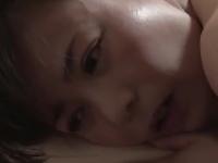 熟女が夫に見られながら他人棒で善がり狂い痙攣イキ。嫉妬に勝る興奮。癖になる快感
