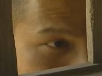 家に魚を持っていくとオナペットの兄嫁が入浴中。それを覗いて大興奮。さらに昼間から始める夫婦の営み。弟はもう、たまりません