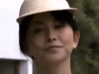 《ヘンリー塚本》熟女妻が朝から男と不倫ファック