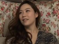 〖人妻ナンパ〗とても綺麗なセレブの奥様が初対面チンポで寝取られ激イキ