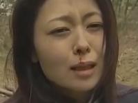 襲われて強姦、レイプ、そして拉致。そしてまたレイプ。悲惨な女、鬼畜な淫行
