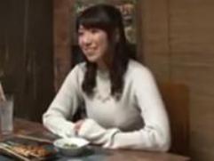 【居酒屋ナンパ】相席からお持ち帰りされ寝取られる綺麗な奥さん。しかもゴムなしチンポでのセックス、生ハメ中出し膣内射精