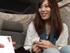 【人妻ナンパ】謝礼に釣られてエッチな事も受け入れちゃう美人妻。しかも初対面チンポで寝取られ連続アクメ、中出しファック