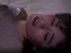 ＞自宅から拉致され犯され続ける若妻。そして始まる撮影されながらの鬼畜な日常、強制レイプ