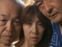 【ヘンリー塚本】美熟女のマンコを貫く年老いた男のチンポ。亭主の保釈金の為に抱かれて激逝き、寝取られファック【結城みさ】
