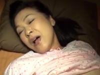 息子の夜這いから始まる淫らな性交。寝ている亭主の隣で近親相姦、発情ファック。