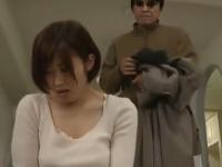 ＜水野朝陽＞マンコを貫かれ犯されてしまう弱味を握られた巨乳妻