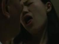 《ヘンリー塚本》夫がいる自宅で不倫三昧。 たまらなく興奮する人妻の淫らな身体。