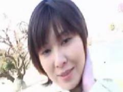 旦那には相手にしてもらえず欲求不満な奥さん。今宵は初対面チンポに異常な程、乱れまくる淫乱、激イキハメ撮りセックス