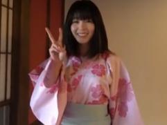 ＜三十路妻＞最初は断ってきた温泉旅行。でも美味しいお酒と料理に釣られて承諾。そして始まる不倫な関係
