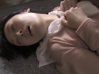 鬼畜な男に襲われてしまう人妻。犯されてハメられての中出しレイプ