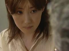 ＞オナニーを覗かれ暴走した夫の父に寝取られてしまう嫁。そして始まるただれた関係、脳天を貫く快感に絶頂イキ