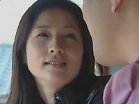 〖ヘンリー塚本〗淫乱モード炸裂した人妻の不倫旅行。淫語を口走りセックス三昧、逝きっぱなし