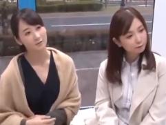 【マジックミラー】綺麗な美魔女達ですが実は好き者だと判明。乳首マッサージから始まる見て見られての乱交スワッピングで激イキ