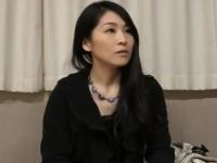 〖奥様ナンパ〗寝取られた熟女が初対面チンポで絶頂イキ。男が中出しで果てても、まだまだ欲しがる好き者
