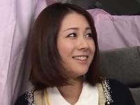 可愛い顔した若妻さん。感じちゃってホテルinしちゃいます。美人さんでもドスケベ、中出しSEX。