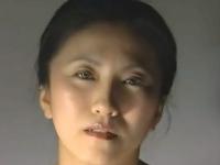 【ヘンリー塚本】夫はインポ。SEXしたくてたまらない欲求不満の熟女妻。そして、夜な夜なマンコをいじる妄想オナニー。絶倫のチンポで乱れまくりの淫乱ファック