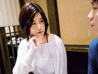 〖熟女ナンパ〗尻穴を貫く初対面チンポ。アナルファックでイカされてしまう奥さん