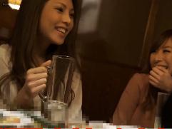 ＞泥酔した美女一人を休憩と偽りホテルへ誘い熟睡した所を犯す男。鬼畜なまでの性交