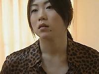 《大越はるか》事故で視力を失っても性欲は旺盛。ヘルパーを依頼し、妄想しての近親相姦を楽しむ女。