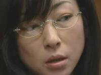 《ヘンリー塚本》前科者だらけのワイセツ会社。熟女に美女に人妻が朝から淫乱モード炸裂