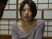 《三浦恵理子》再婚を決意したバツイチ熟女。兄貴の相手をするただれた関係はこれが最後の近親相姦