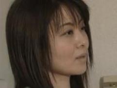 ＞亭主は麻雀に夢中で妻は他人のチンポに夢中。不貞な団地妻が善がり狂う不倫な昼下がり
