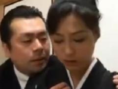 葬儀の日に迫られ犯される未亡人。力尽くで寝取られての鬼畜な強制レイプ