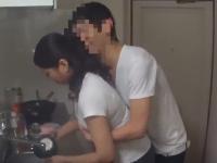 〖おばさんレンタル〗セクハラ行為から全裸にされてハメられてしまう家事代行のおばさん。しかもイカされての中出しSEX