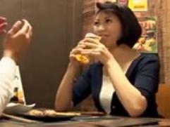【居酒屋ナンパ】相席した四十時の主婦を持ち帰って寝取っちゃいます。イチャラブムードからの生ハメ中出し不倫SEX