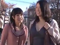 〖母娘ナンパ〗巨乳の熟女と貧乳のパイパン娘が見て見られて寝取られる乱交スワッピングの神企画、親子丼