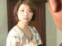 〖加藤ツバキ〗整体師である義父にマッサージをお願いする嫁。しかもノーパンで。誘惑して淫らな関係に、淫乱ファック