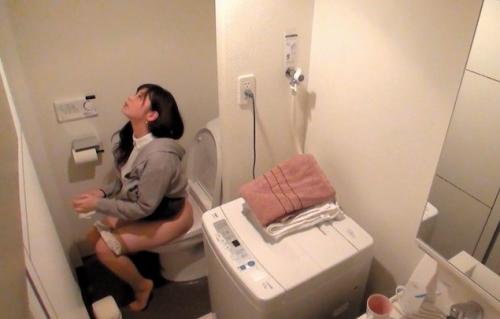クリスマスも独りで寂しい女子大生JDがチャラい鬼畜男のヤリ部屋に連れられ…！！［ガチ盗撮ナンパハメ撮り企画］