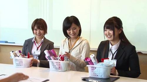 SOD女子社員が新しいバイブを開発！チンポとハメ比べ実験でズボズボ挿入され本気イキ！白目痙攣アクメの様子を隠し撮り盗撮